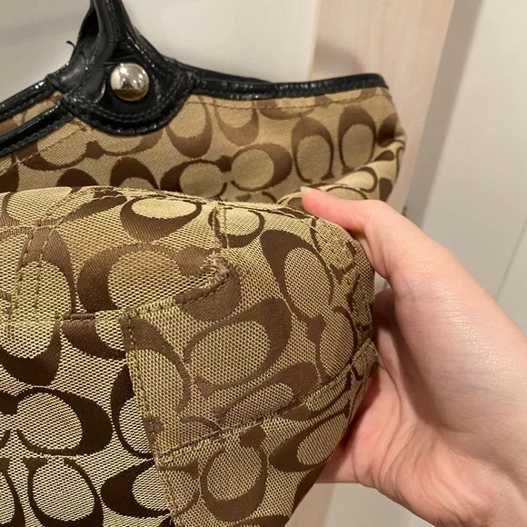 Coach Signature Bleeker Vintage Tote Shoulder Bag - Picture 9 of 9